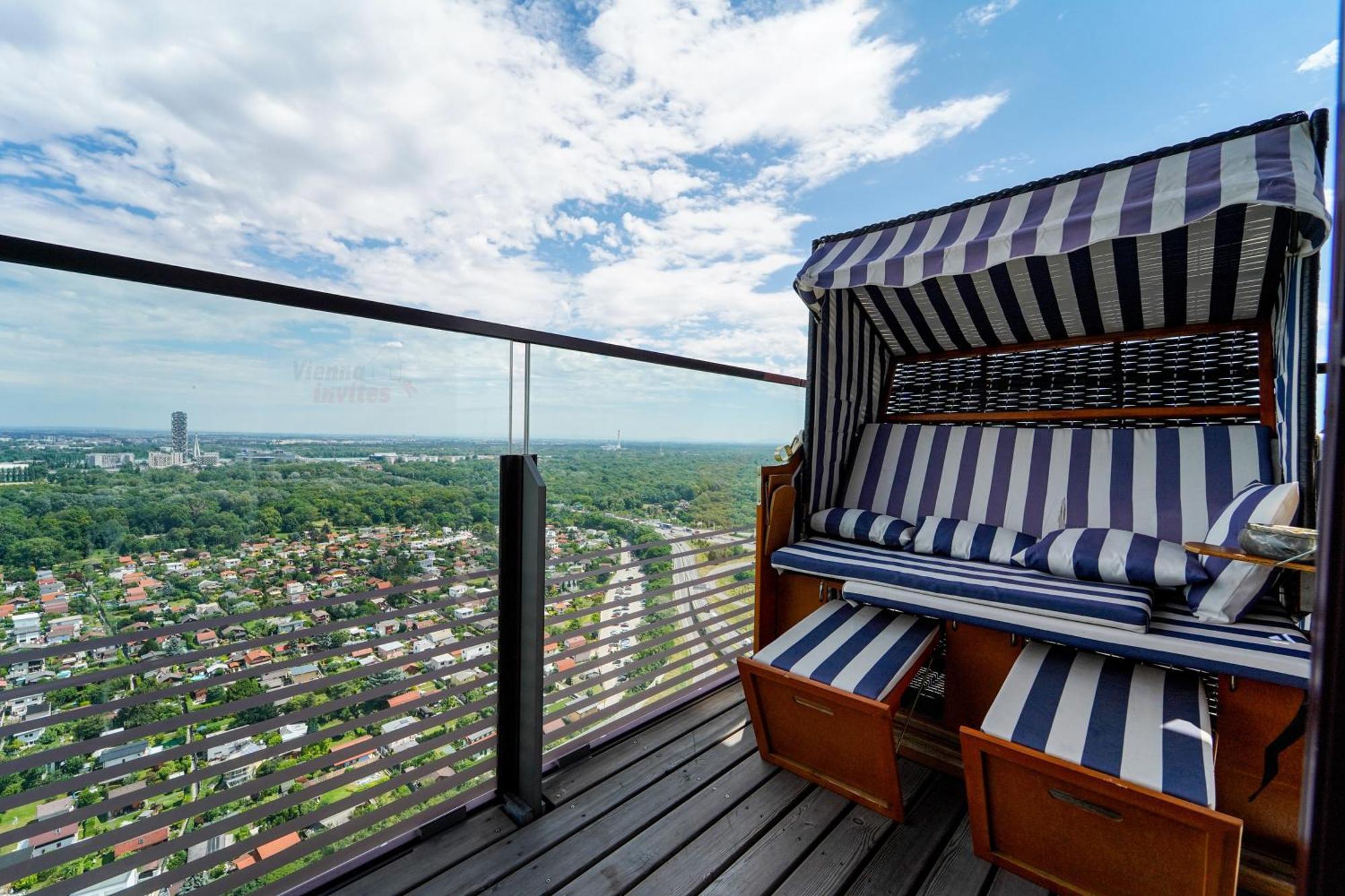 Triiiple 7Heaven - Amazing View On Top Floor With Rooftop Pool Bécs Kültér fotó